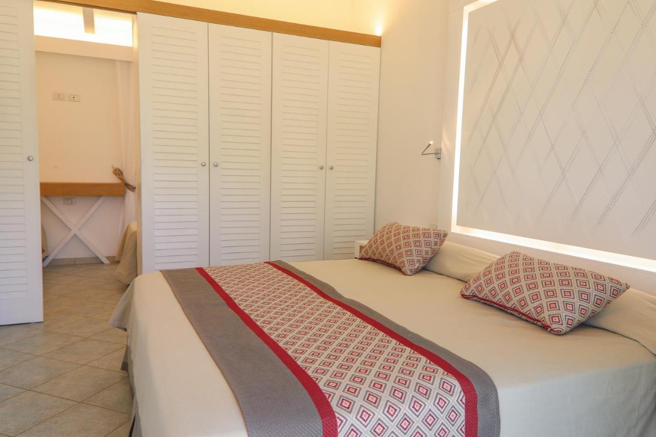 Limone Beach Resort Castiadas Esterno foto