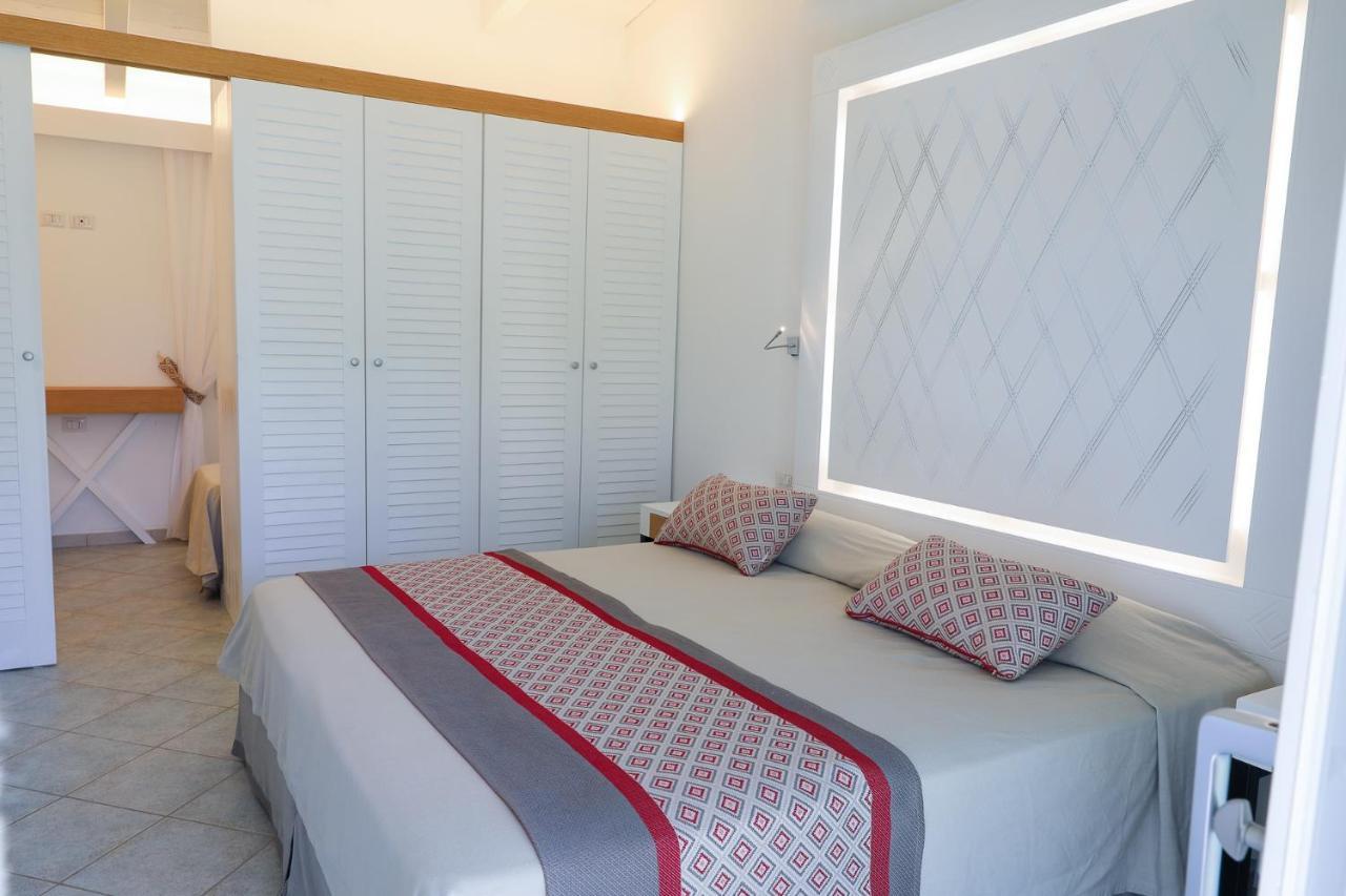 Limone Beach Resort Castiadas Esterno foto