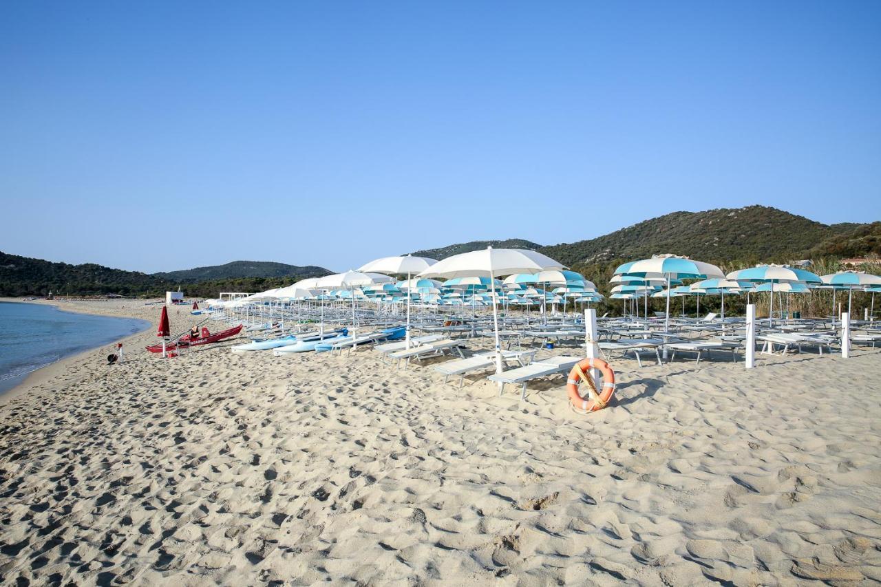 Limone Beach Resort Castiadas Esterno foto