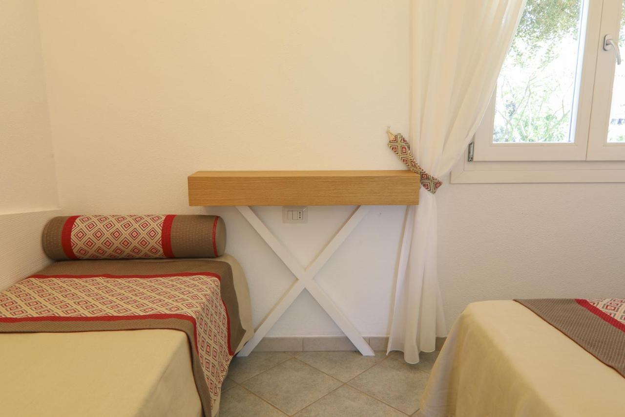 Limone Beach Resort Castiadas Esterno foto