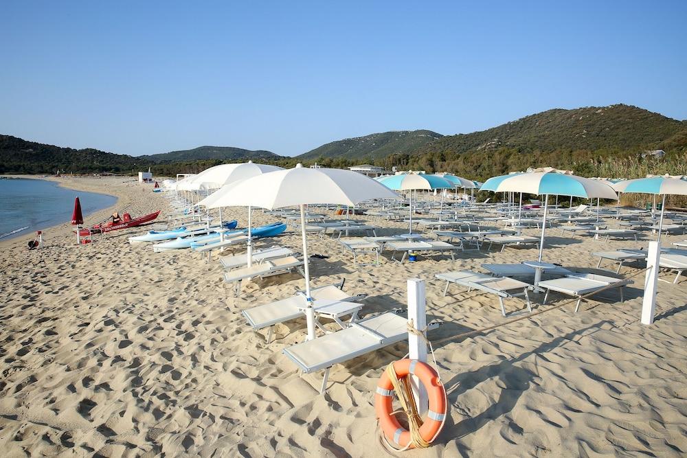 Limone Beach Resort Castiadas Esterno foto