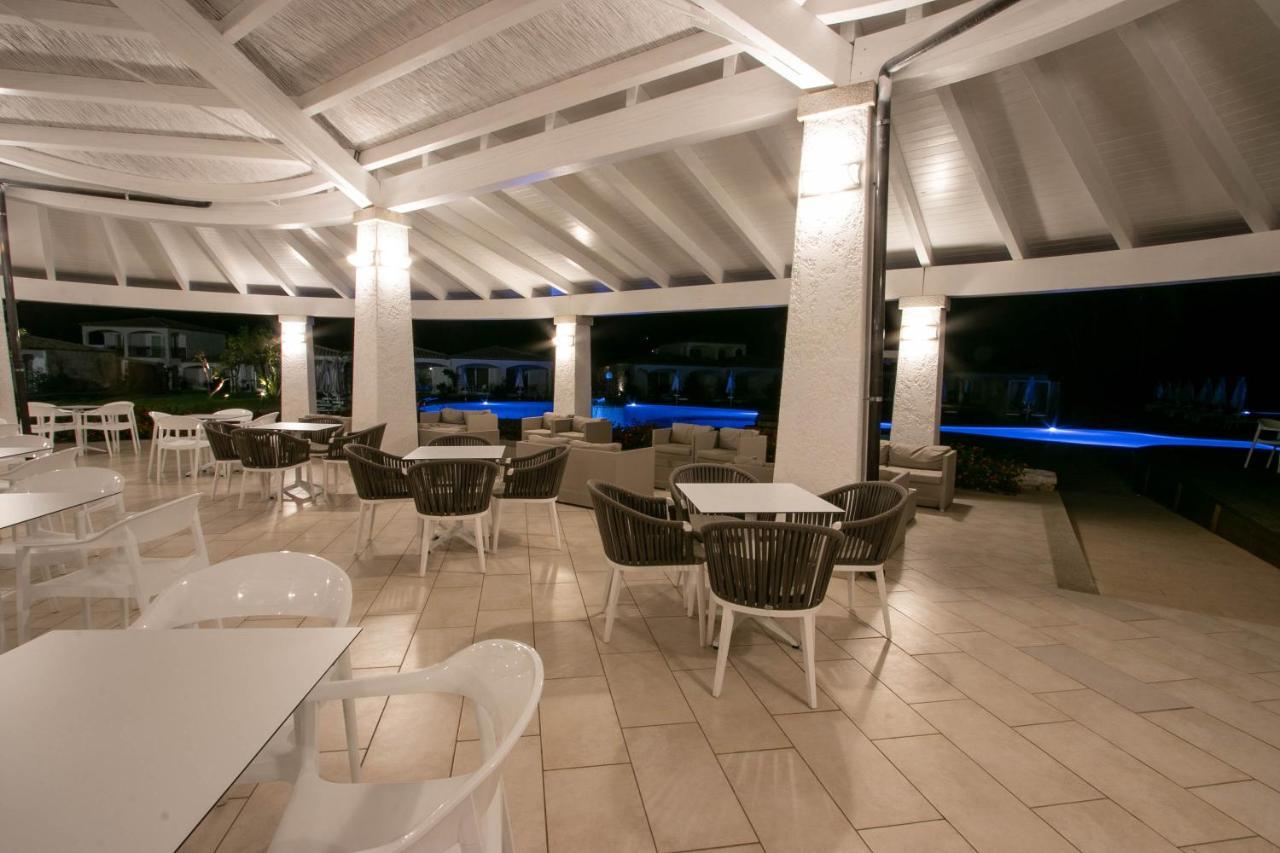 Limone Beach Resort Castiadas Esterno foto
