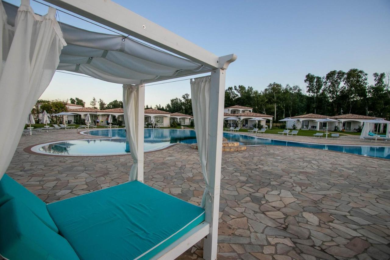 Limone Beach Resort Castiadas Esterno foto